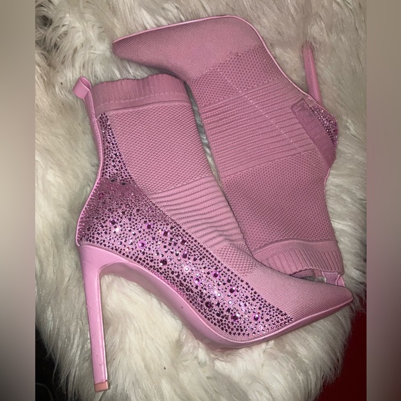 Steve Madden Maxwelle Ankle Boot Pink - Picture 5 of 9